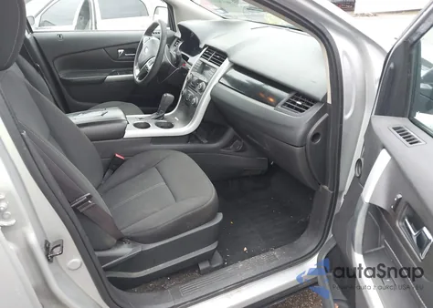 2013 Ford Edge Se z USA, uszkodzony, nr VIN 2FMDK3GC8DBE15113